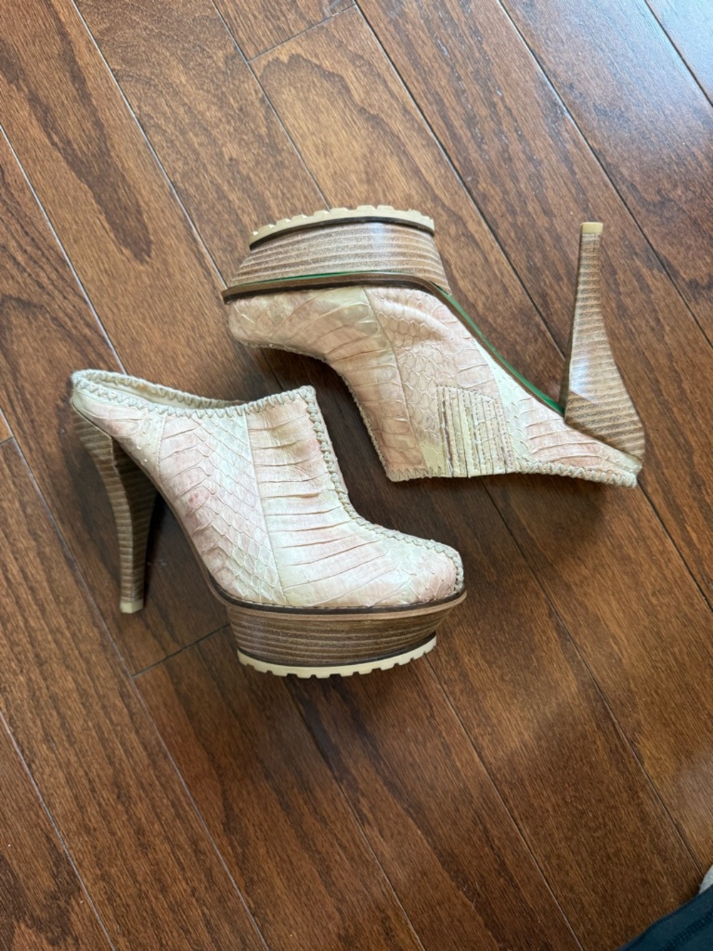 Lisa for Donald J. Pliner Beige Textured High-Heel Mule size 6.5 EUC - Picture 5 of 7